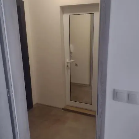 сарафово център アパート *